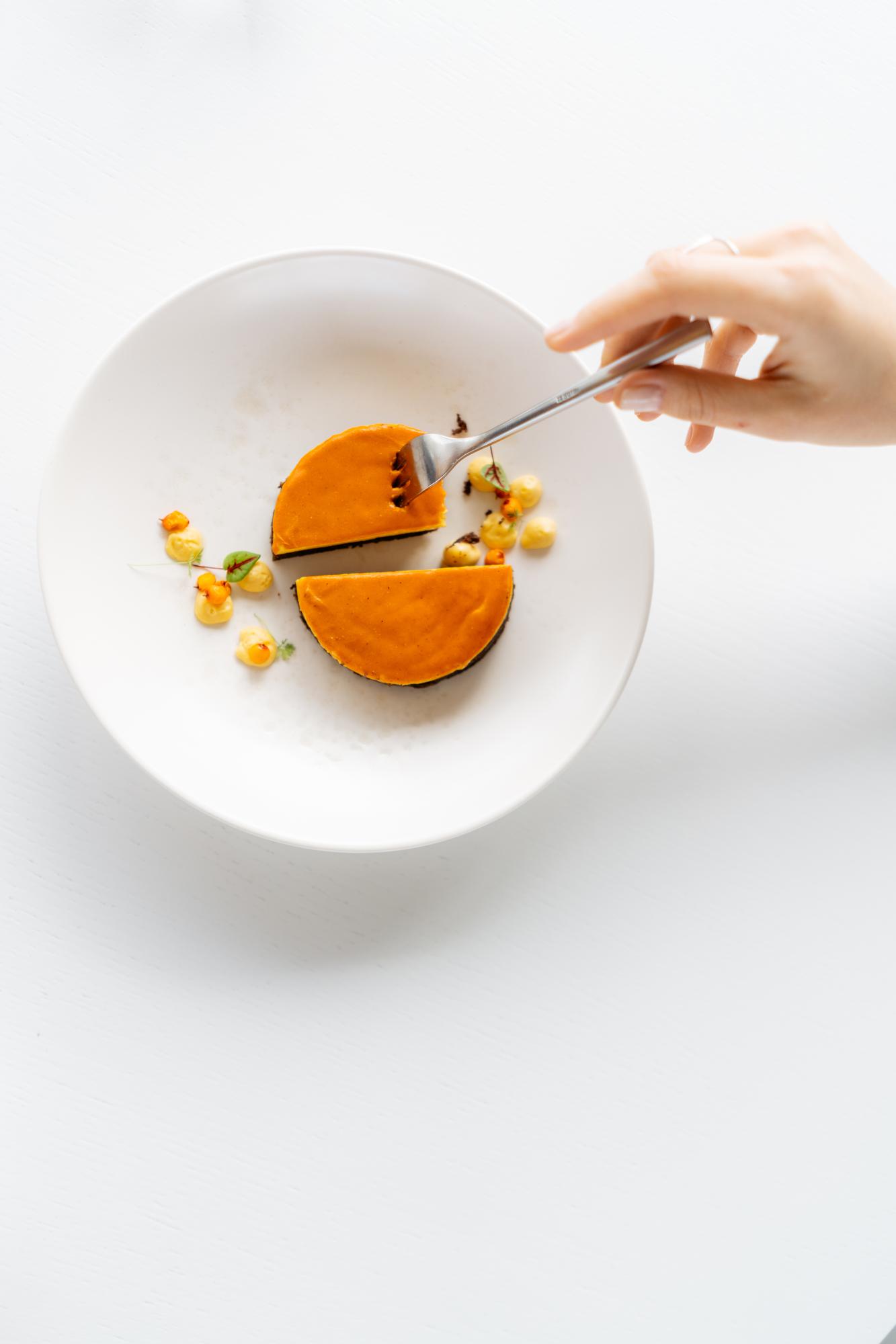 Piatto finito con impiattamento minimale